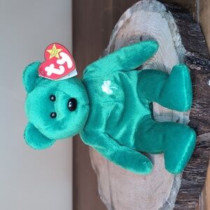 Ty‎ Beanie Baby ERIN Teddy Bear - Retired Vintage Collectible ☘️ BD 3-17-97